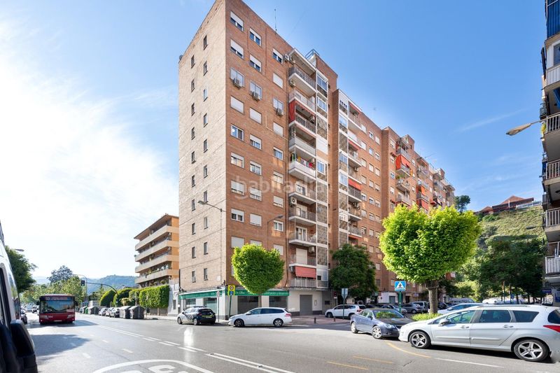 Foto 896f9945-6fb6-446a-a45f-e662e81af5b9. Local comercial en paseo del charcón 50 se vende excelente local en el charcón_granada en Gabias (Las)