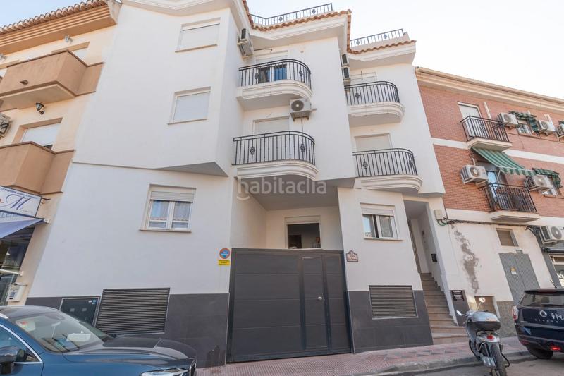 Foto b04ea2e7-8e22-4eb1-9078-01eb0a8eb0af. Flat in calle játiva 8 in Avda. De los Ogíjares Armilla