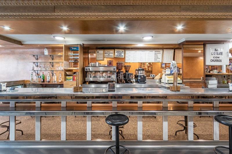 Foto a4635099-54d6-4326-83cf-8da552970e21. Geschäftsraum in avenida de madrid 7 in Plaza de Toros Granada