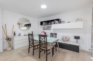 Doppelhaus in Residencial la quinta 13. Se vende magnifica casa pareada en la prestigiosa urbanización l