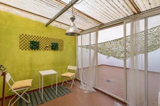 Appartamento in Calle río guadiana 4. Se vende amplio piso con patio privado en motril en zona los rio