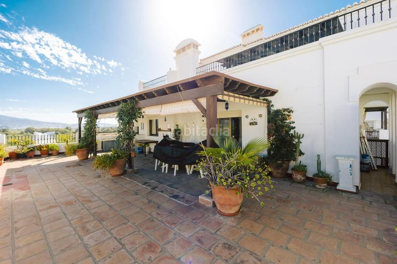 Foto 79469a53-68e3-47d1-878a-296e666695b8. Attique dans avenida de andalucía 30 dans Salobreña costa Salobreña