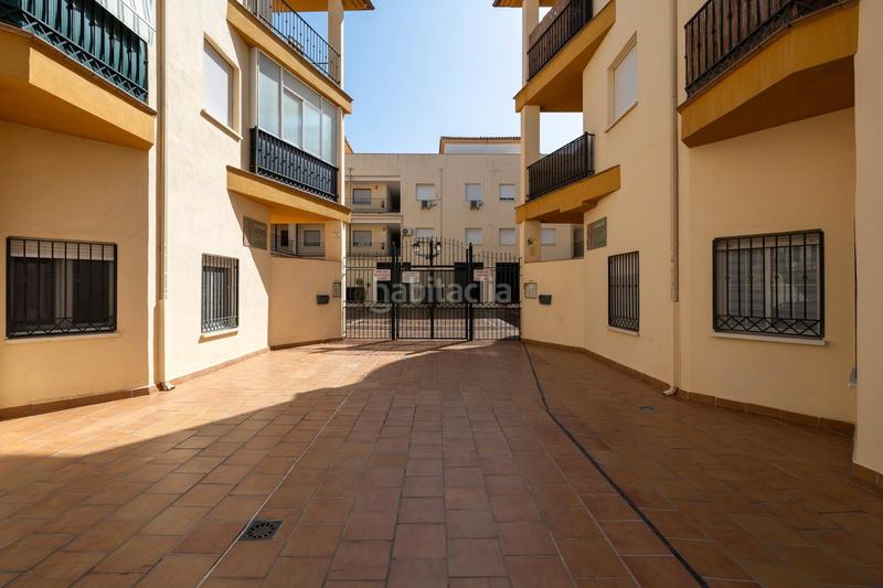 Foto 2aea2dcd-bdb5-4213-9e01-d9b3fe50b4de. Piso en calle islas 24 se vende estupendo piso planta baja con garaje y entrada independiente_hijar_las gabias_granada en Gabias (Las)