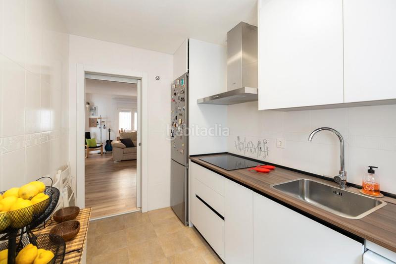 Foto 6c2619b8-67c2-46ff-b793-393559475c5f. Piso en calle islas 24 se vende estupendo piso planta baja con garaje y entrada independiente_hijar_las gabias_granada en Gabias (Las)