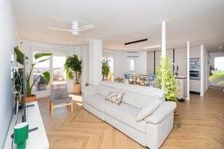 Àtic  Calle polo y caña 14. Se vende exclusivo atico totalmente reformado con amplia terraza