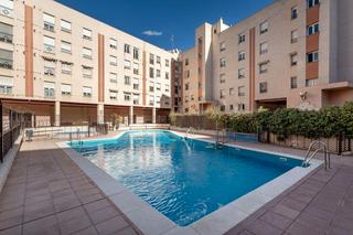 Appartement  Calle ramón y cajal 5. Se vende precioso piso en sanders_granada