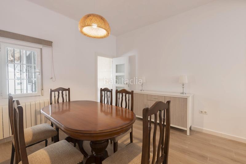 Foto 46203bdc-1b1b-4c98-acd3-4ce9eea85f13. Semi detached house in calle pensamiento 22 in La Zubia Ciudad Zubia (La)