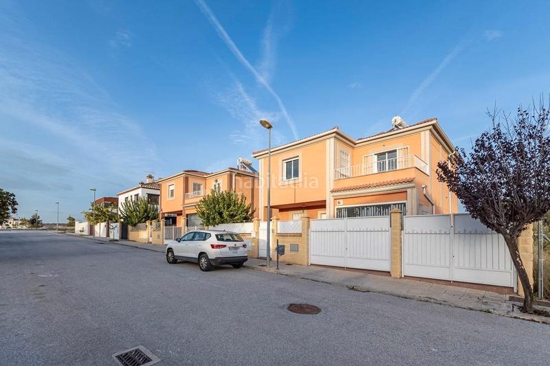 Foto e98f5b4d-ca22-4f80-b1df-48845b0de2a7. Xalet a calle gonzalvez 9 a Atarfe