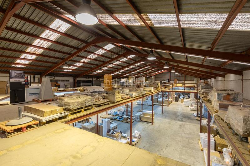 Foto 8cf377de-9161-4861-ba70-814a0a9f40fa. Nau industrial a carretera granada málaga 0 a Santa Fe