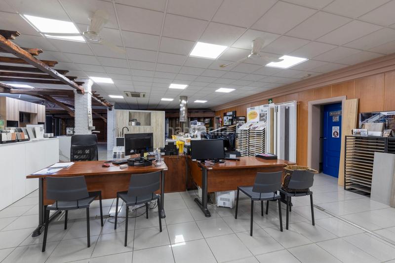 Foto 91974816-a3e8-4ebf-905f-71a47cab5dd1. Nau industrial a carretera granada málaga 0 a Santa Fe