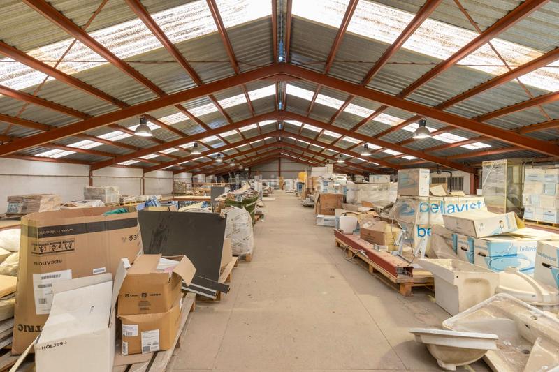 Foto f1ce48fd-aaa1-4ff7-b9d8-b76df20ca9d6. Nau industrial a carretera granada málaga 0 a Santa Fe