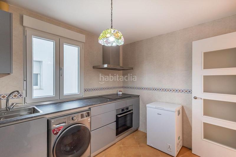 Foto 986ce6e3-c871-4968-96b9-ce3e5725a390. Appartamento in calle venezuela 42 in Aljomahima - Ermita Gabias (Las)