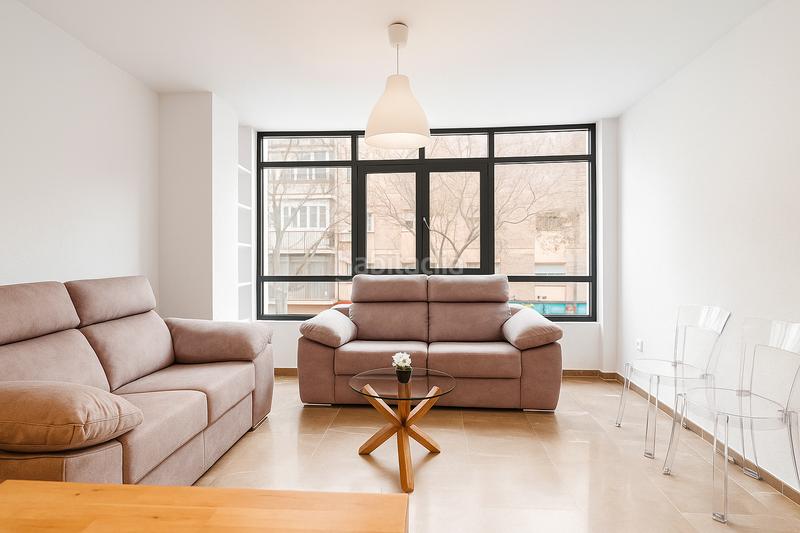 Foto 44e0b96a-c99a-421e-b010-f0817638e40f. Location appartement dans arabial 123 dans Rosaleda - Juventud Granada