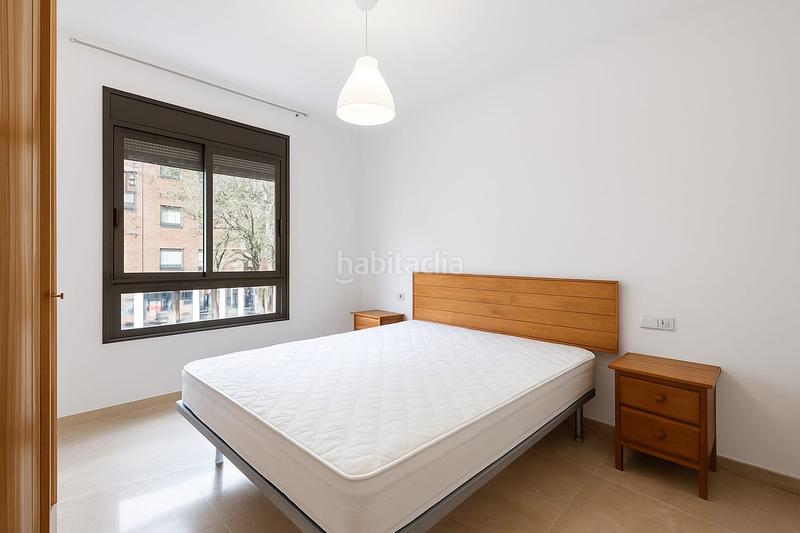 Foto d9b1fa11-f89f-46ff-8640-59b89e8ee2ba. Rent flat in arabial 123 in Rosaleda - Juventud Granada