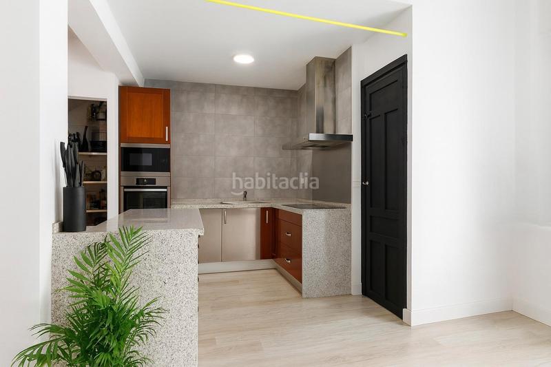 Foto 5a493991-3dd1-4fc0-9ebb-8ae0b5444817. Reihenhaus in calle dorotea 25 in Cervantes Granada