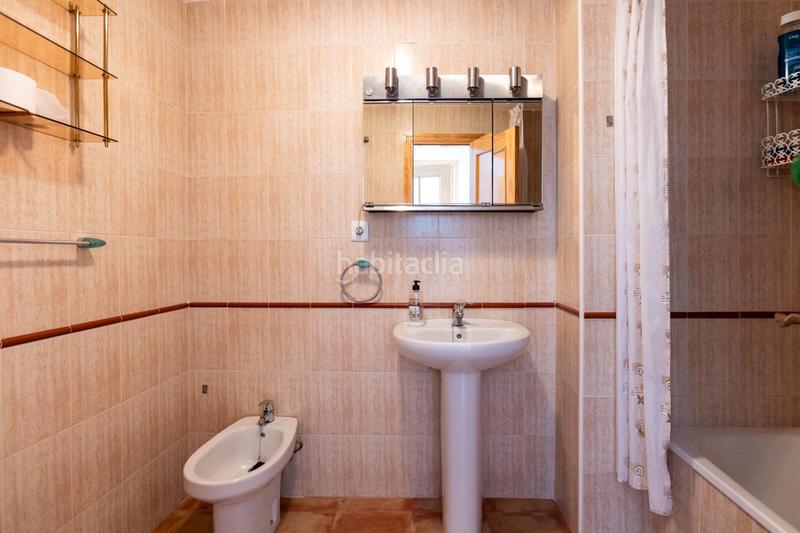 Foto 8d651548-b194-4da5-9f78-77cf223f345d. Pis a callejón hurtado de mendoza 32 a Almuñecar centro Almuñécar