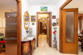 Appartement à Calle chueca 18. Se vende piso en zona alhamar el corazon de granada