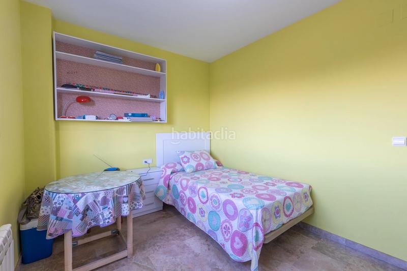 Foto 0ce3ec0e-8dff-468d-8966-d5ad8696060e. Casa adossada a calle tablas 25 a Cájar