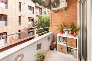 Pis a Calle mulhacén 30. Se vende coqueto piso en el corazon de granada