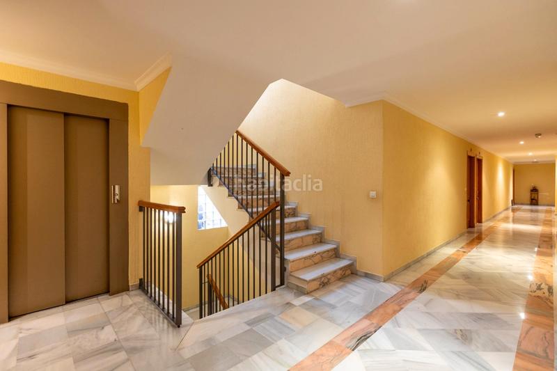 Foto a8e90525-c072-47c9-9b88-7eab9d7338ca. Appartamento in calle granada 1 in Centro Salobreña