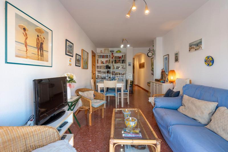 Foto e87302d1-76db-44a3-bff8-2f316f199d3f. Appartamento in calle granada 1 in Centro Salobreña