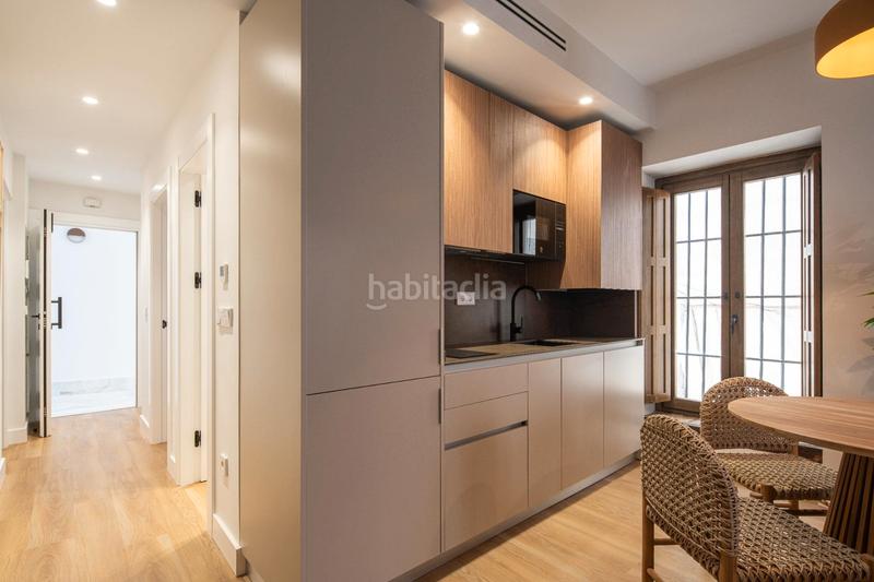 Foto db7e7de2-db05-452b-83cc-a7fb56e0222a. Pis a calle horno del vidrio 14 a Barrio de Albaicín Granada