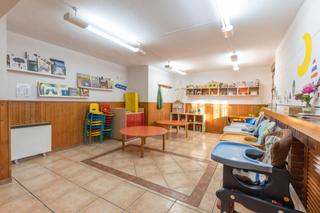 Xalet  Camino armilla 3. Se vende chalet amueblado con traspaso incluido destinado a cent