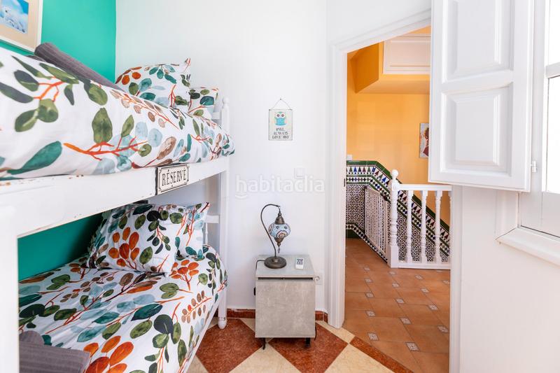 Foto dc6b4eb9-99e2-4986-a34b-9c983291e135. Chalet in plaza mirador de san cristóbal 3 in San Ildefonso Granada