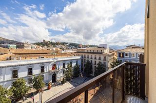 Pis a Calle escudo del carmen 2. Se vende exclusivo piso en plaza del carmen_granada centro en fr