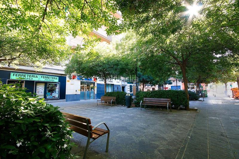 Foto 3fbc9b59-3bce-466a-913e-8b2f4e186363. Business premise in calle pedro antonio de alarcón 32 in Granada