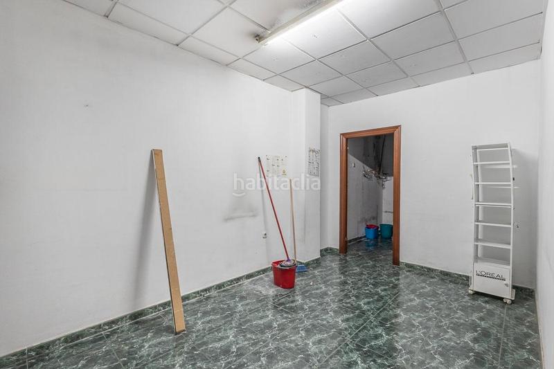 Foto a33581b1-77a9-4add-b5d9-2b8929410d46. Local commercial dans calle ruiseñor 34 dans Pajaritos Granada