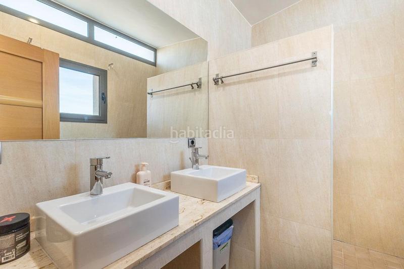 Foto 37c0e06a-d5f5-45e9-813a-cf7c4d52f42a. Casa in calle cosmos 38 in Barrio de la Vega Monachil