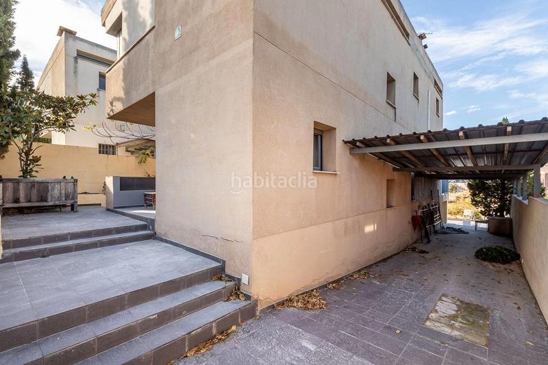 Foto aa3b7cf9-0d0f-4d3f-b190-5afb07e4e82b. Casa in calle cosmos 38 in Barrio de la Vega Monachil