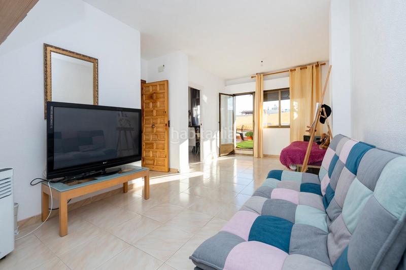 Foto 6a94cd78-2df1-42cb-9de6-1319de487bab. Dachwohnung in calle San Antón 32 in San Antón Armilla