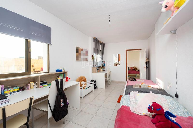 Foto fa4d656a-2795-4c31-9622-3755412eeb56. Dachwohnung in calle San Antón 32 in San Antón Armilla