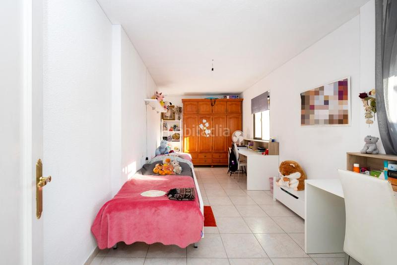 Foto fc301935-43ce-4f61-b80d-fb1c4cc24072. Dachwohnung in calle San Antón 32 in San Antón Armilla