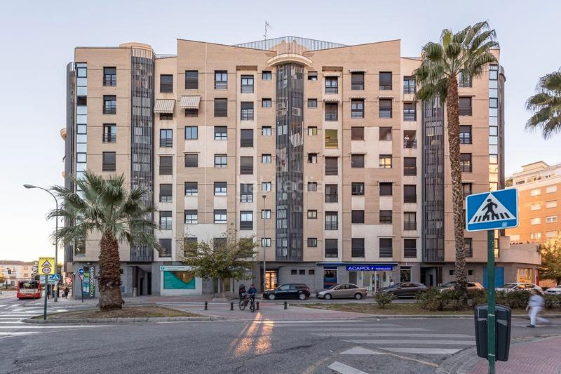 Foto 5885d9af-e8e8-4cf5-baa3-0b2ae5f74ec6. Appartamento in calle periodista rafael gago palomo 35 in Granada