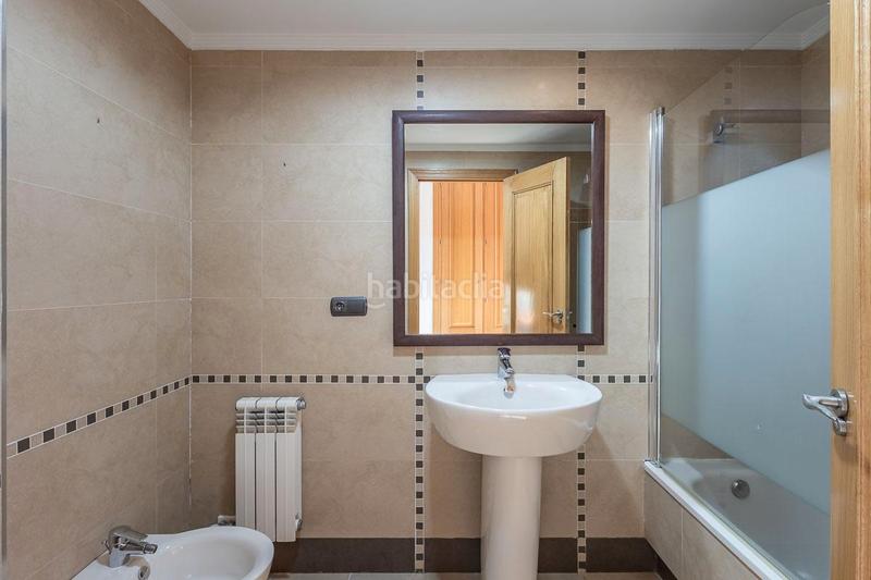 Foto 640b0d38-6e6a-4af3-b513-7a5a7818159a. Appartamento in calle periodista rafael gago palomo 35 in Granada