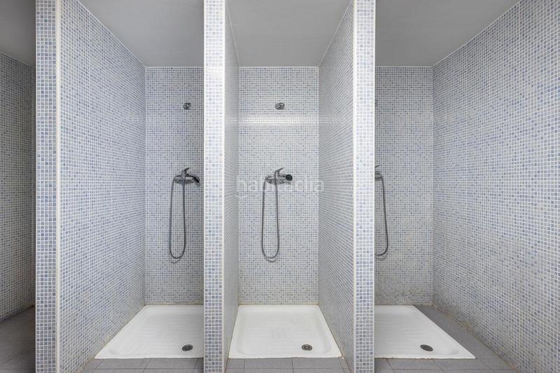 Foto 80232726-a97d-4abb-bd24-a79ae5acae40. Appartamento in calle periodista rafael gago palomo 35 in Granada