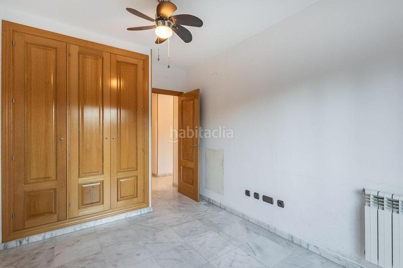 Foto b14a2928-6c4d-4213-9154-cde4d833fd51. Appartamento in calle periodista rafael gago palomo 35 in Granada