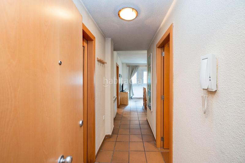 Foto b20bc7ac-3fbd-486f-89f8-89d6dcaedf74. Appartement dans urbanización sol y nieve 5 dans Zona baja Sierra Nevada