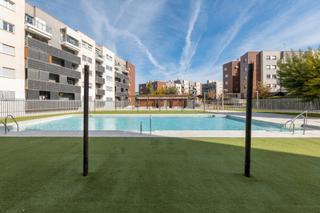 Appartement  Avenida circunvalación 15. Se vende maravilloso piso reformado moderno con piscina comunita