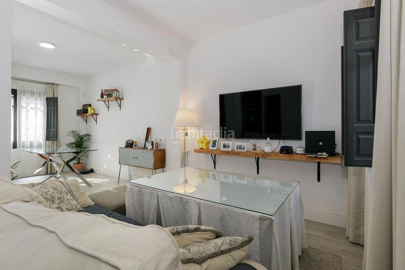 Foto f4407516-adc1-455e-8fcb-a9785aa555de. Casa a schiera in calle dorotea 22 in Cervantes Granada