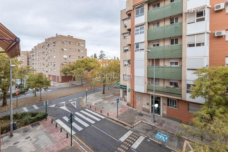 Foto 2999cd0a-0028-4228-8cd3-f7c829c3224a. Appartement dans calle padre claret 40 dans Joaquina Eguaras Granada