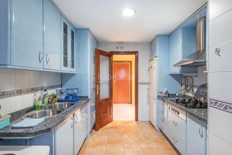 Foto 7821f8f3-6e44-43e3-a21a-1f58aa982f0f. Appartement dans calle padre claret 40 dans Joaquina Eguaras Granada