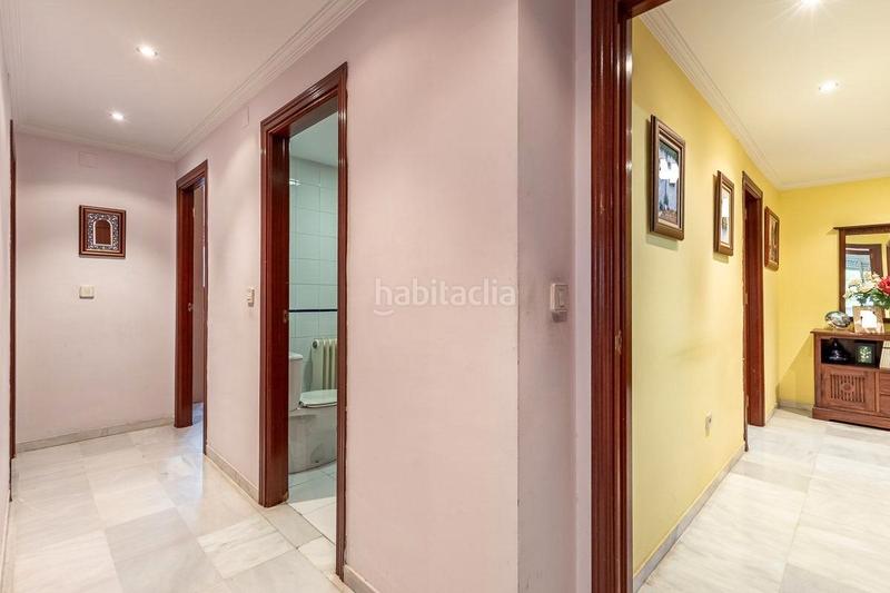 Foto a0c18648-9c92-43b3-a299-f8cd678f56ed. Appartement dans calle padre claret 40 dans Joaquina Eguaras Granada