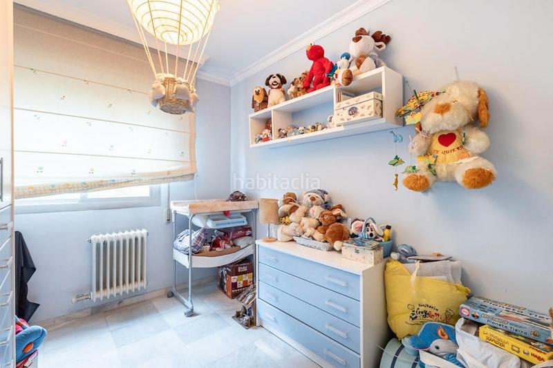 Foto ae7a99b9-5898-400c-aec0-0ac0ac034922. Appartement dans calle padre claret 40 dans Joaquina Eguaras Granada