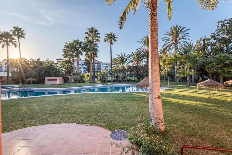 Foto 3d8715e7-ca9c-44c6-b708-7274b26df886. House in calle rector juan de dios lópez gonzález 3 in Motril