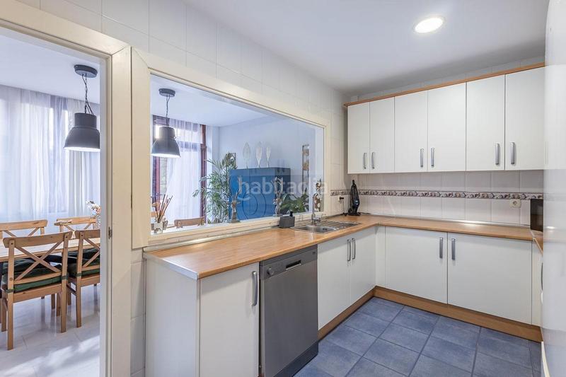 Foto a233ef9f-a28a-4bc6-88a1-10fd04b08abf. House in calle rector juan de dios lópez gonzález 3 in Motril