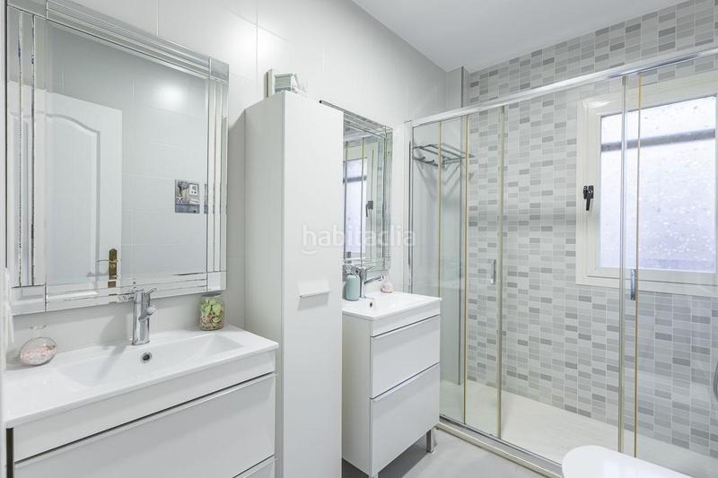 Foto d3384a3c-2303-483a-9107-ff5b24a2a0e8. House in calle rector juan de dios lópez gonzález 3 in Motril